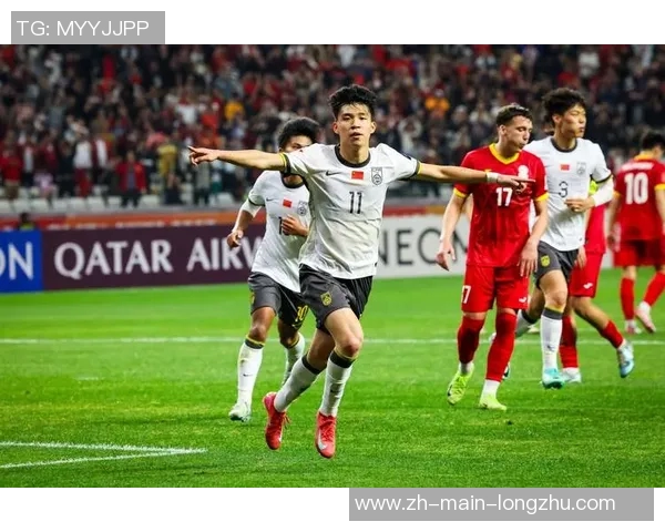 国足东亚杯首战迎来18岁小将首发CCTV5全程直播助力年轻力量